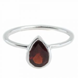 Edelsteen Ring Granaat - 925 Zilver - Peervorm (Maat 17)